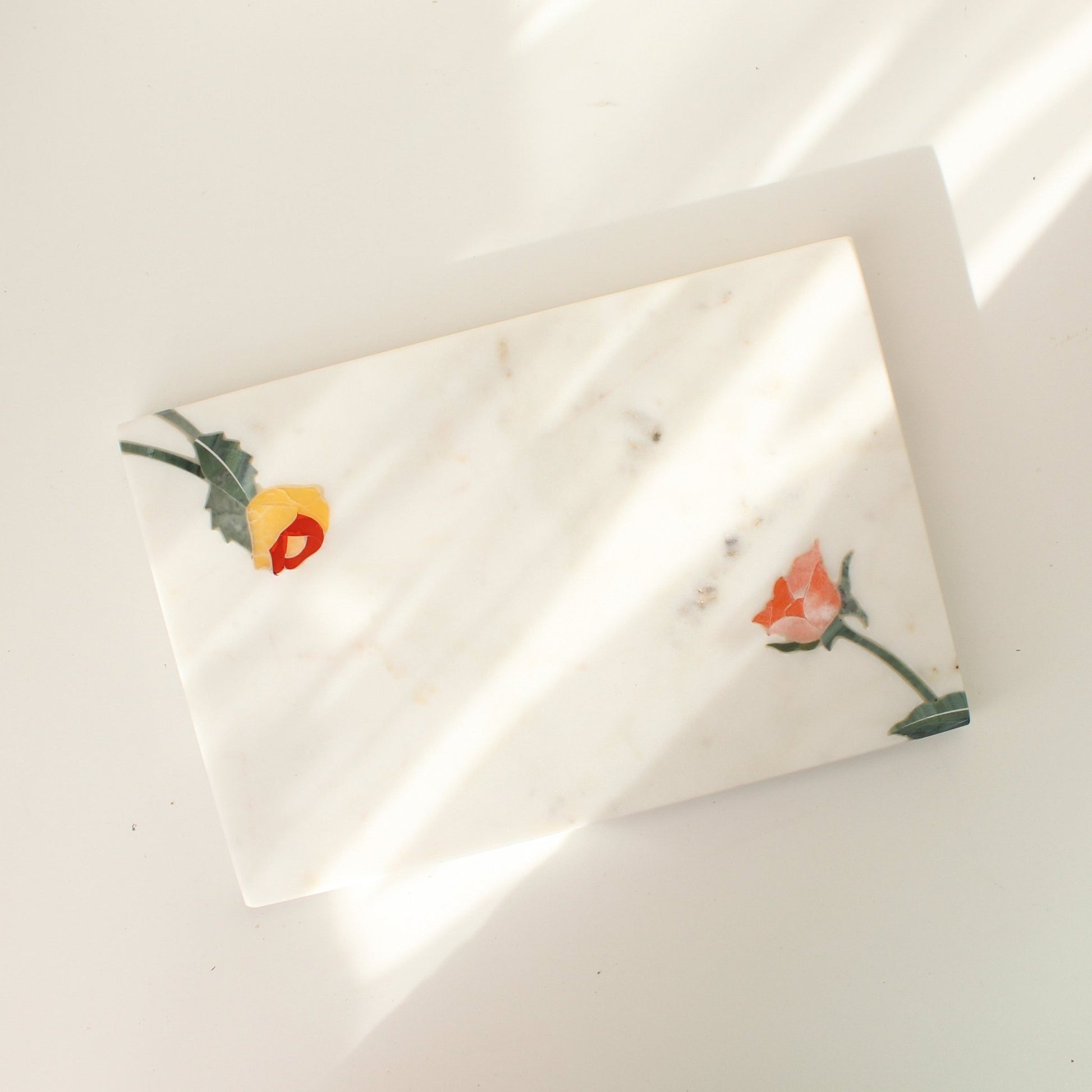 Anthropologie_BETSEY_FLORAL_STONE_CHEESE_BOARD-12
