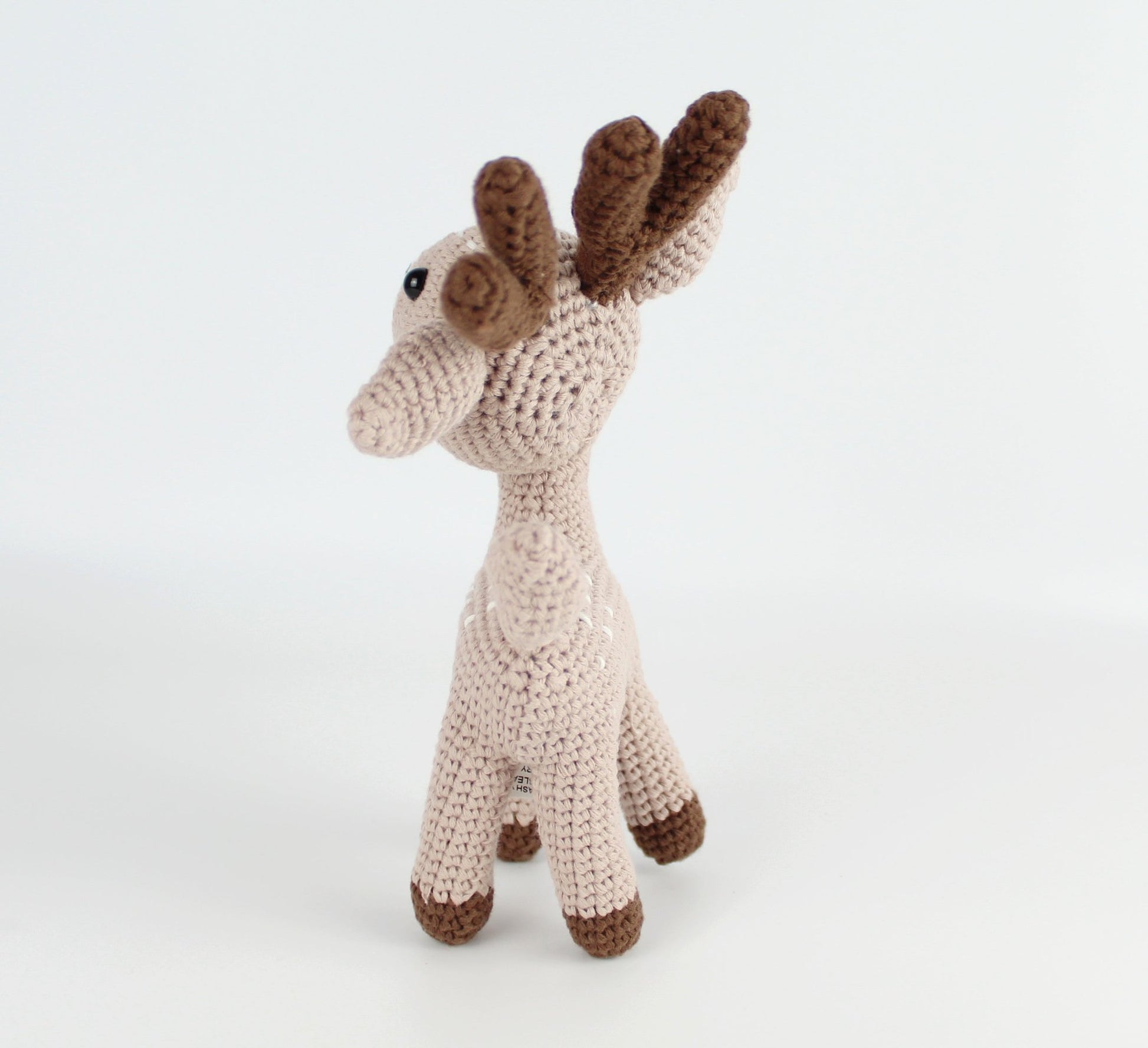 Deer-Amigurumi-Crochet-Khaki-30degree-02