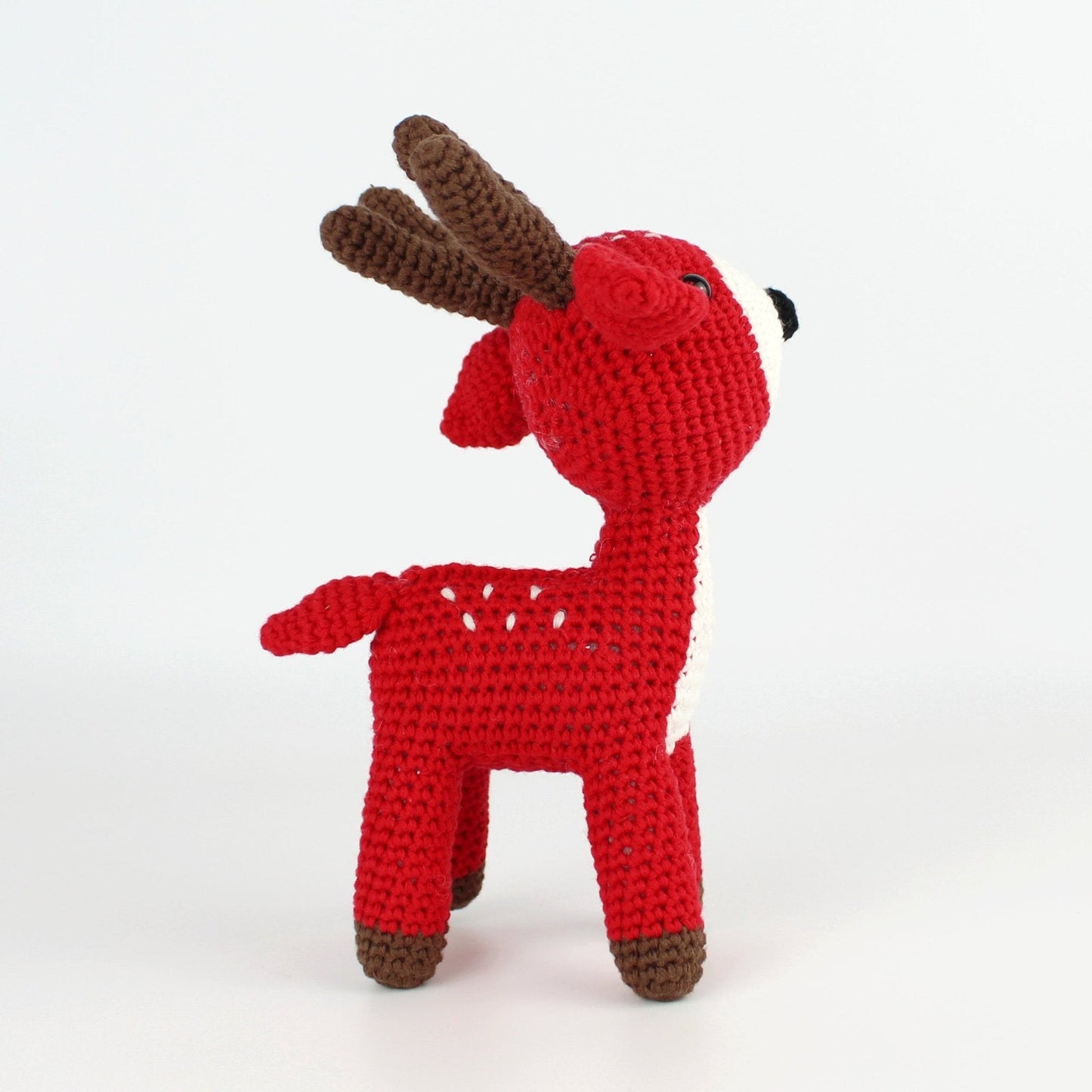 Deer-Amigurumi-Crochet-Red-04