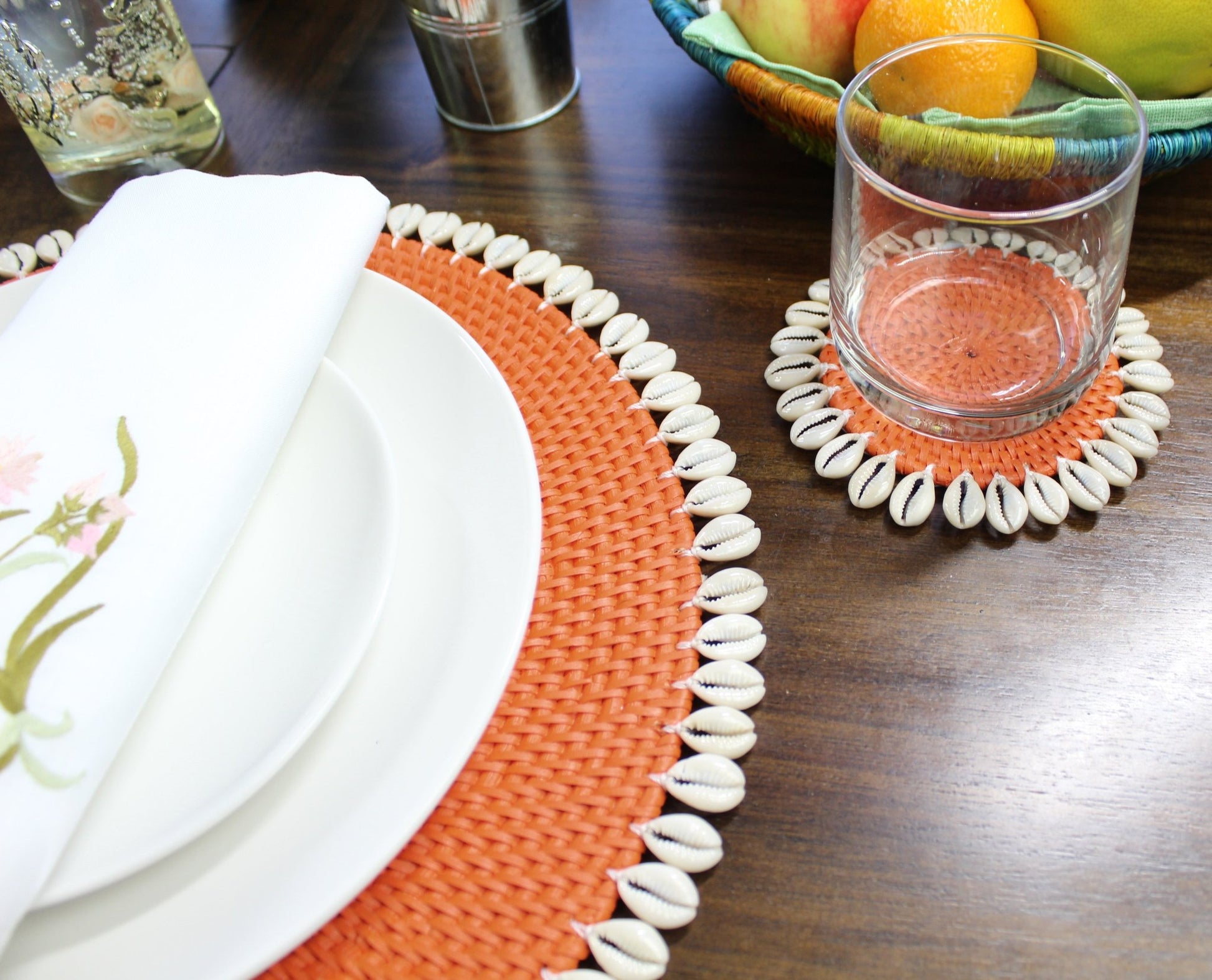 Dinning-Table-Setting-Luxury-High-Quality-Handmade-Sustainable-Orange-Rattan-Seashell-Coaster-5