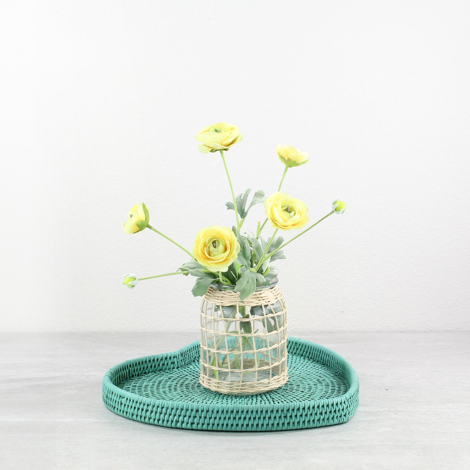 Eco_Handcraft-Rattan_Heart_Tray-Sustainable_Luxury_Home_Organizing-02