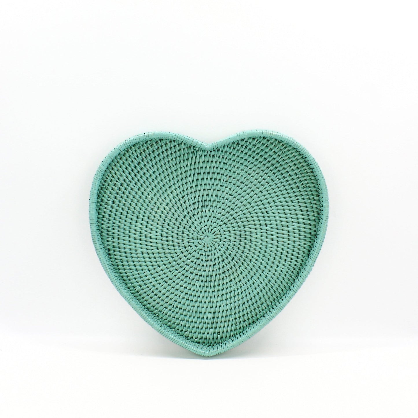 Eco_Handcraft-Rattan_Heart_Tray-Sustainable_Luxury_Home_Organizing-09