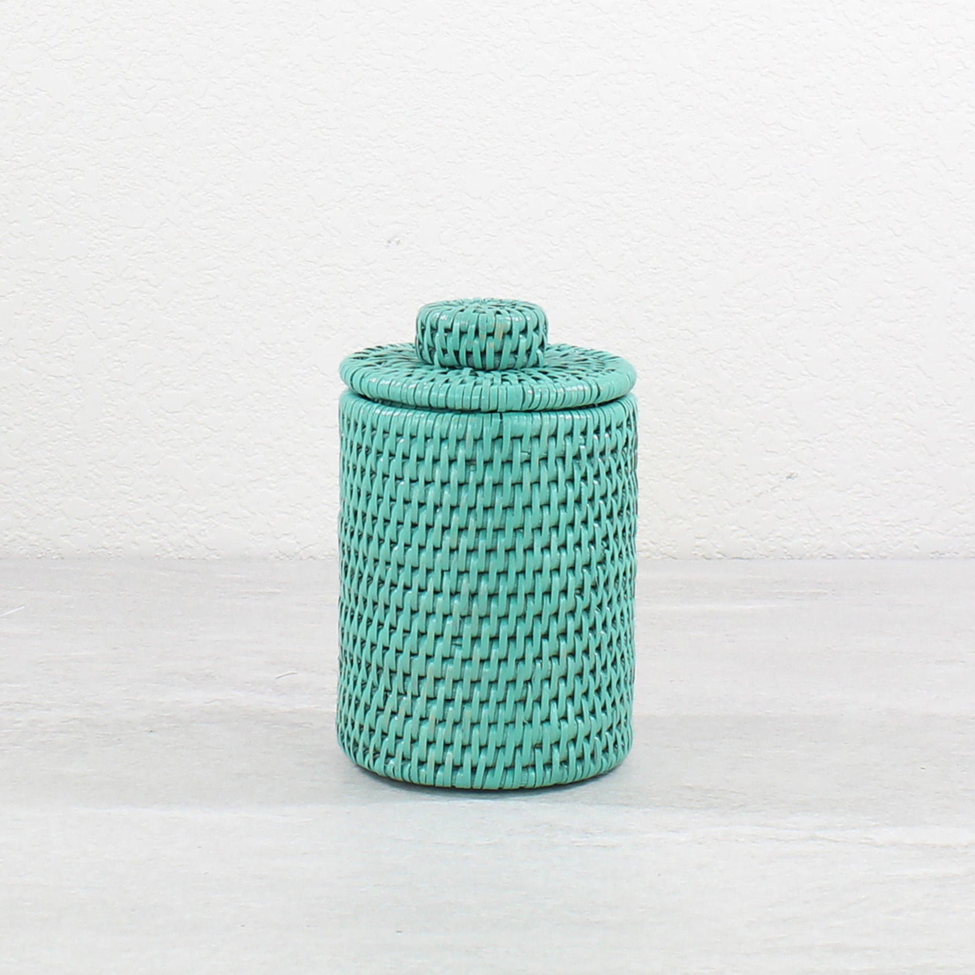 Eco Handcraft turquoise rattan canister with lid, perfect for U.S. bathroom, kitchen, or vanity organization