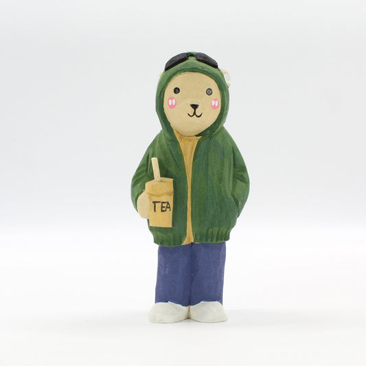 Handcrafted-Bear-Sculpture-Figurine-with-Coffee-02-use