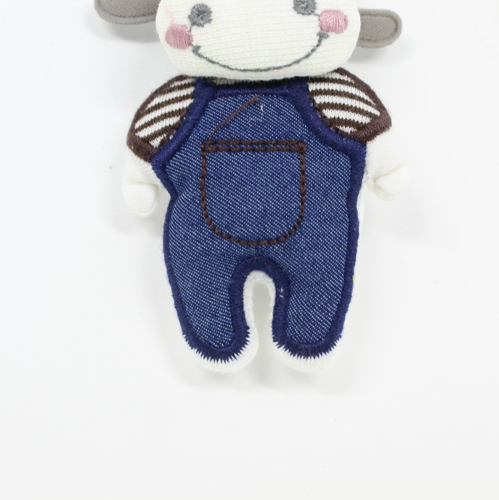 Handmade-Cloth-Cow-Brooch-08