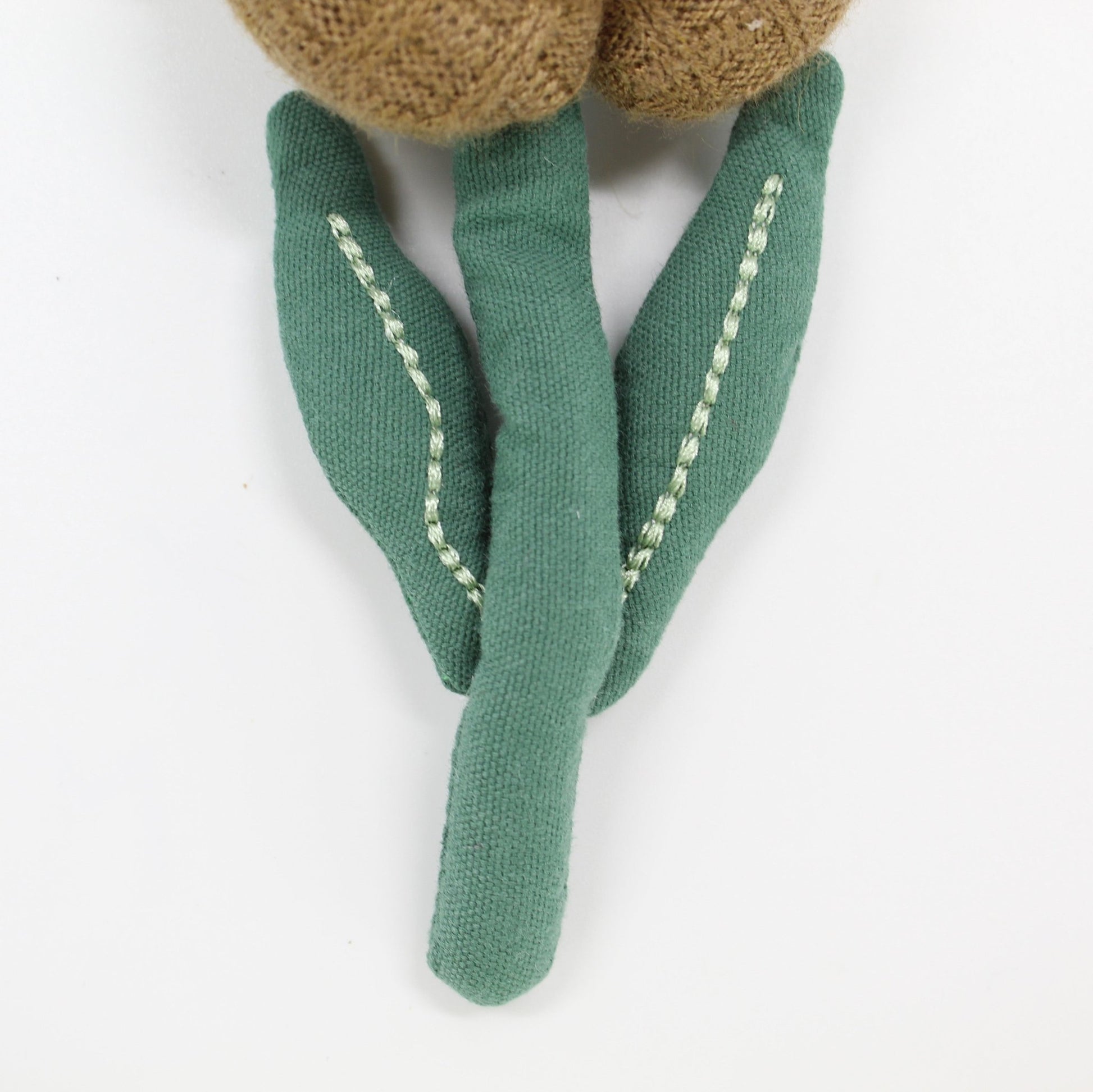 Handmade-Cloth-Flower-Stem-Brooch-04