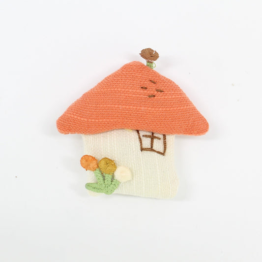 Handmade-Cloth-Orange-House-Brooch-04