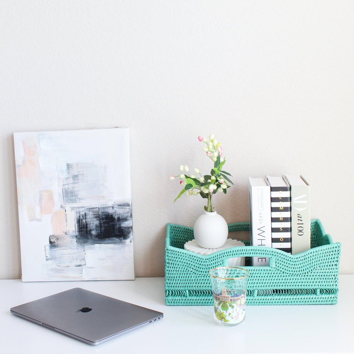 Scalloped_Eco_Handcraft_Rectangle_Rattan_Tray-Table_Setting-Turquoise-01-use