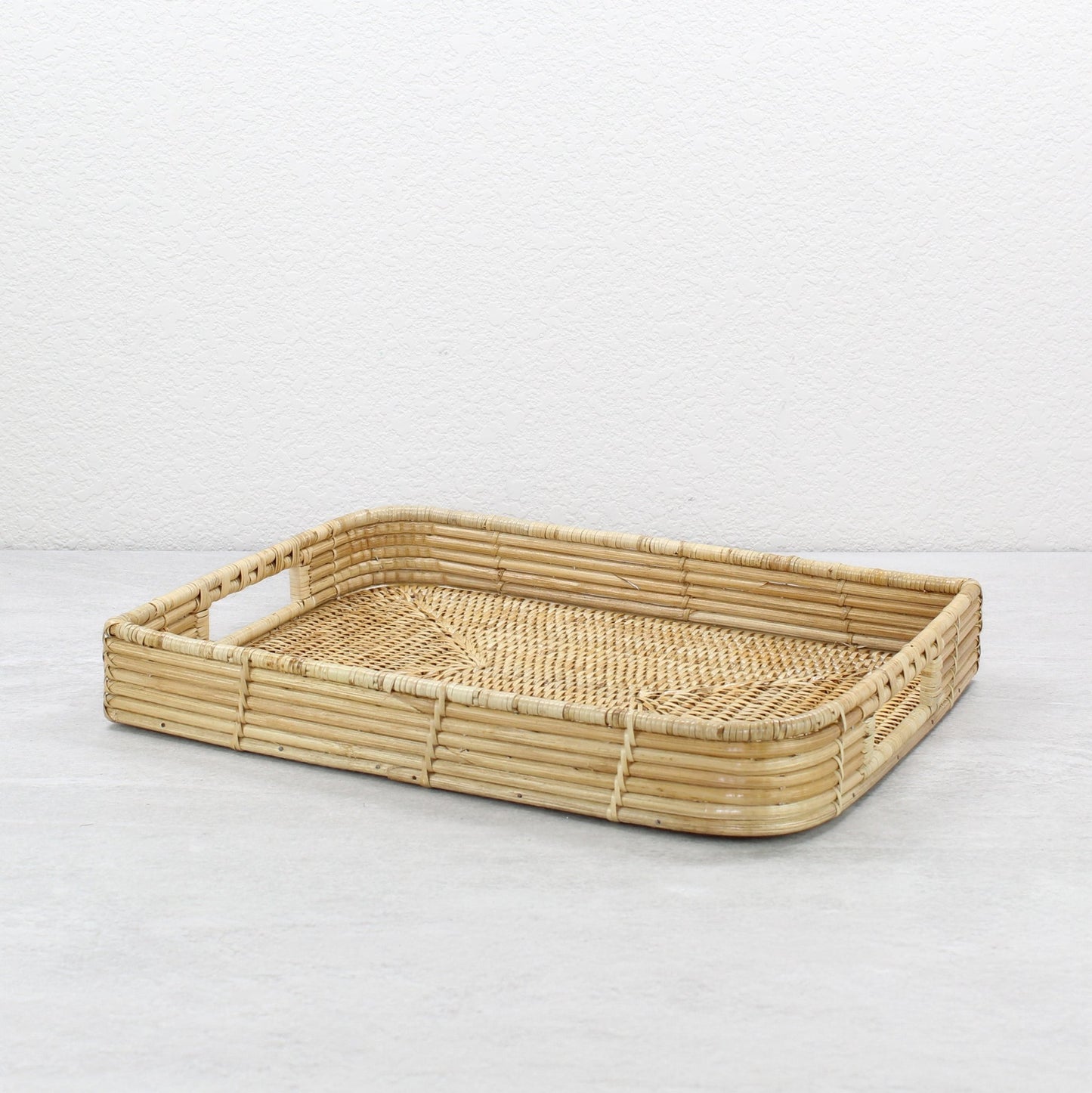 Leaf-shaped rattan tray with handles in honey brown for coffee table and ottoman-13