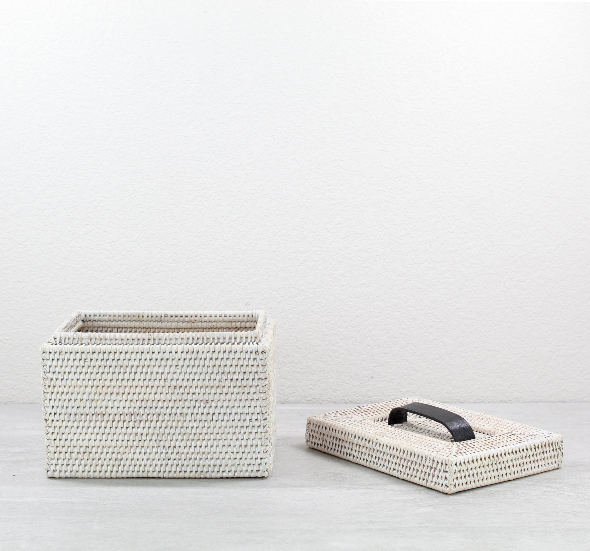 Rattan-Makeup-Box-with-Lid_NoInsert_-Sustainable-Home-Organizing-008