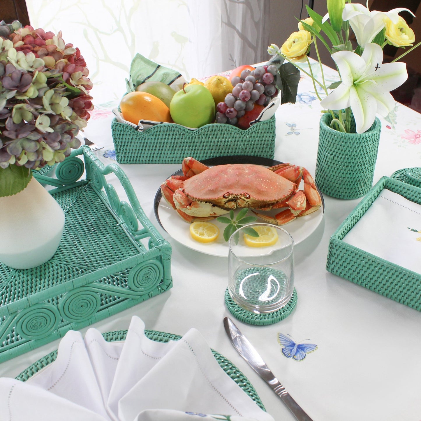 Eco Handcraft turquoise rattan tableware with crab plate, floral vase, and fruit basket for elegant dining