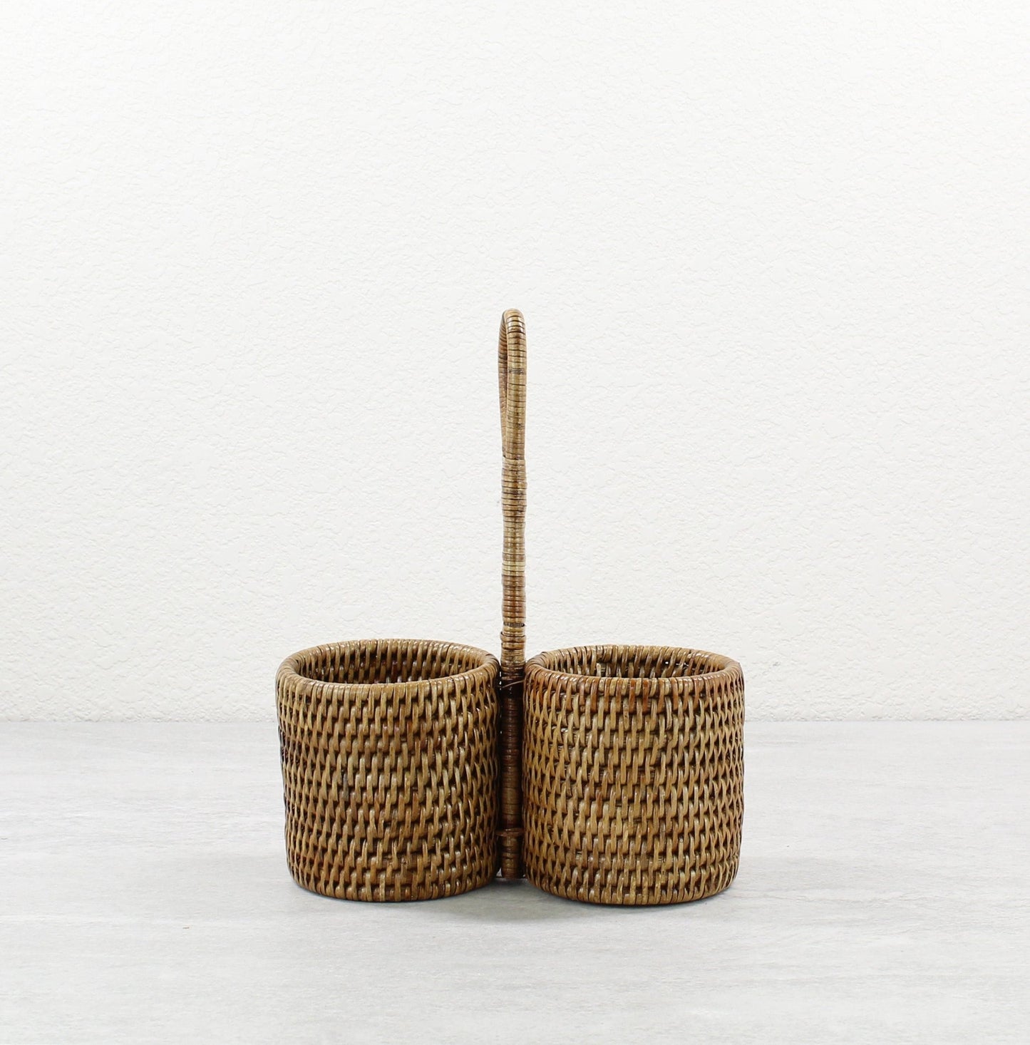 Rattan_2_Cases_Round_Condiment_Holder-Sustainable_Home_Organizing-Honey_Brown-02