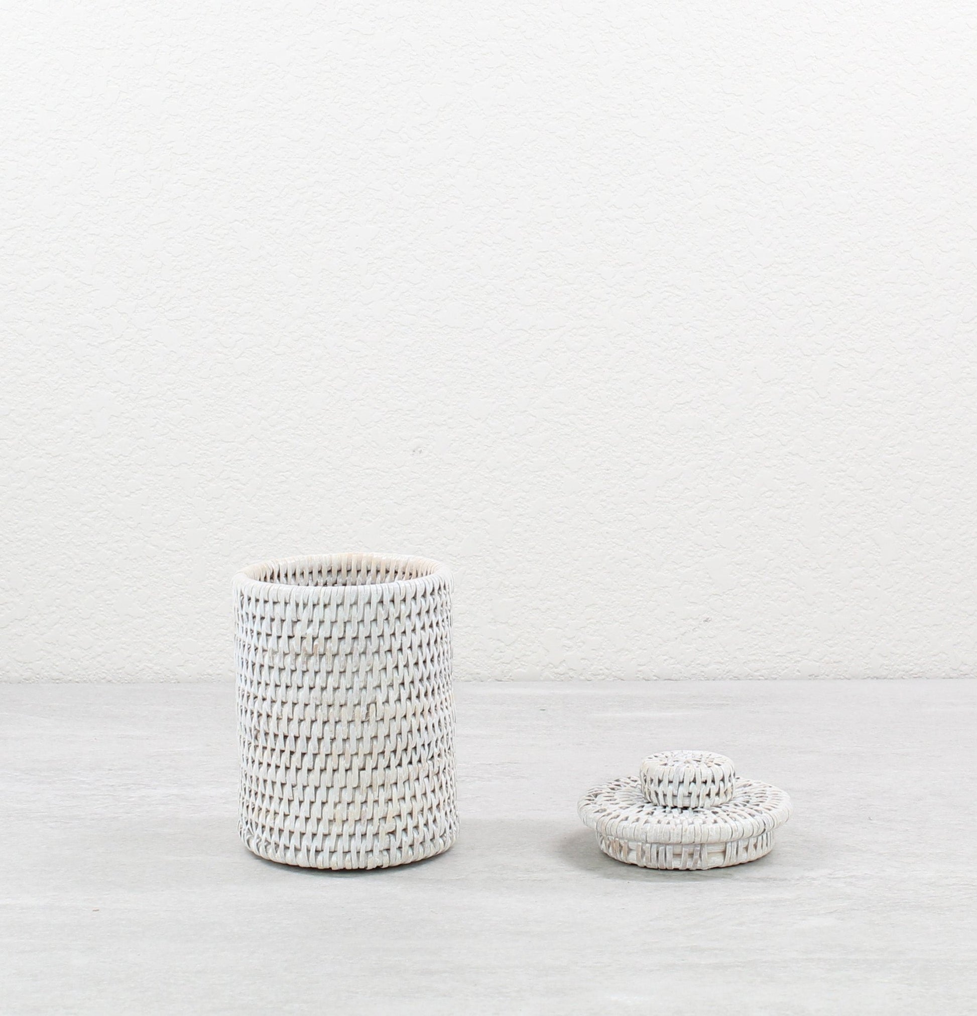 ECO HANDCRAFT whitewash rattan small canister with lid for storing cotton rounds, jewelry, or small bath items