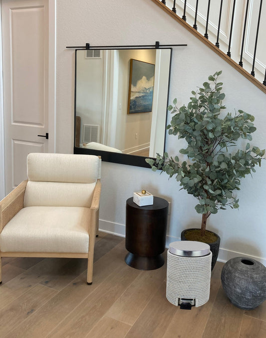 Rattan_Waste_Bin_with_Metal_Inside_and_Plastic_Insert-Sustainable_Home_Organizing-002