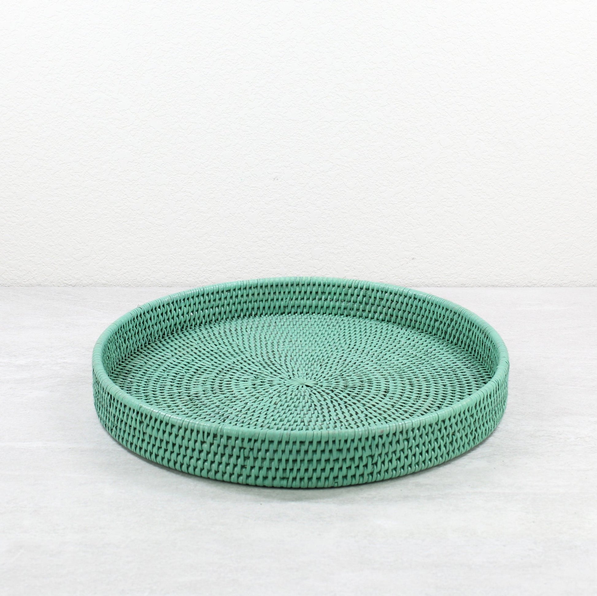 Tight_Woven_Round_Rattan_Tray-Sustainable_Home_Organizing-Sea_Glass-Medium-02