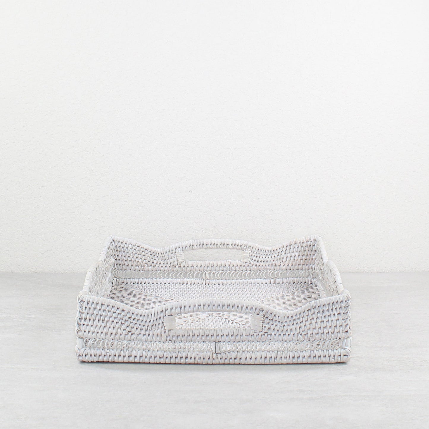 Tight woven square rattan tray for serving, handmade eco-friendly décor-10
