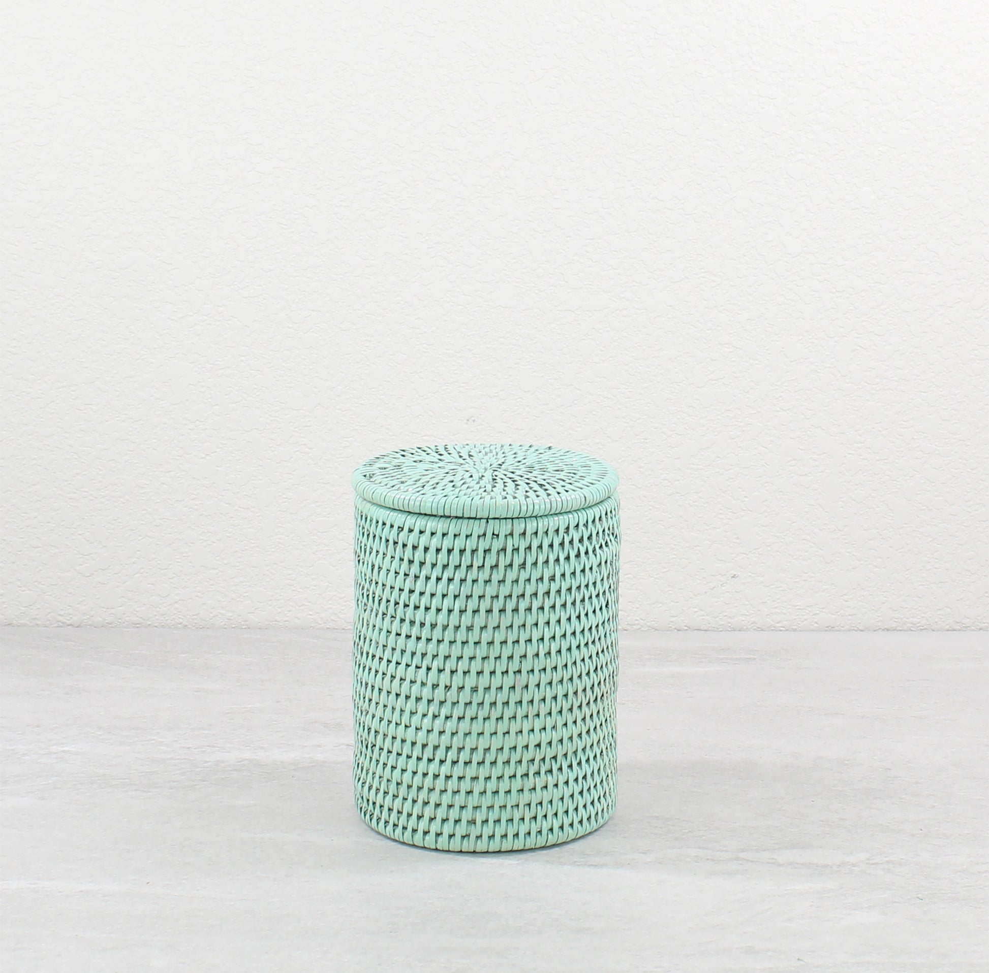 Eco-friendly woven rattan storage canisters-18