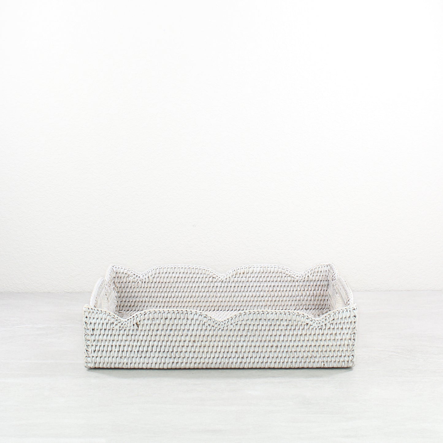 Bathroom-Collection-Scalloped-Rattan-Tray-Napkin-Holder-Cover-Rattan-Basket-Whitewash-13