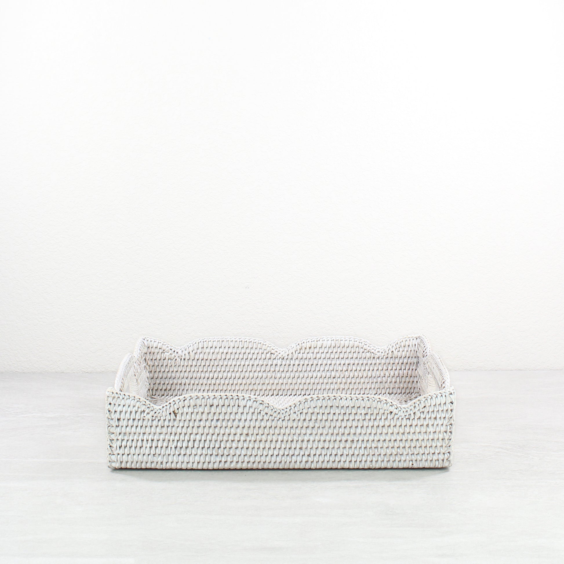 Bathroom-Collection-Scalloped-Rattan-Tray-Napkin-Holder-Cover-Rattan-Basket-Whitewash-13