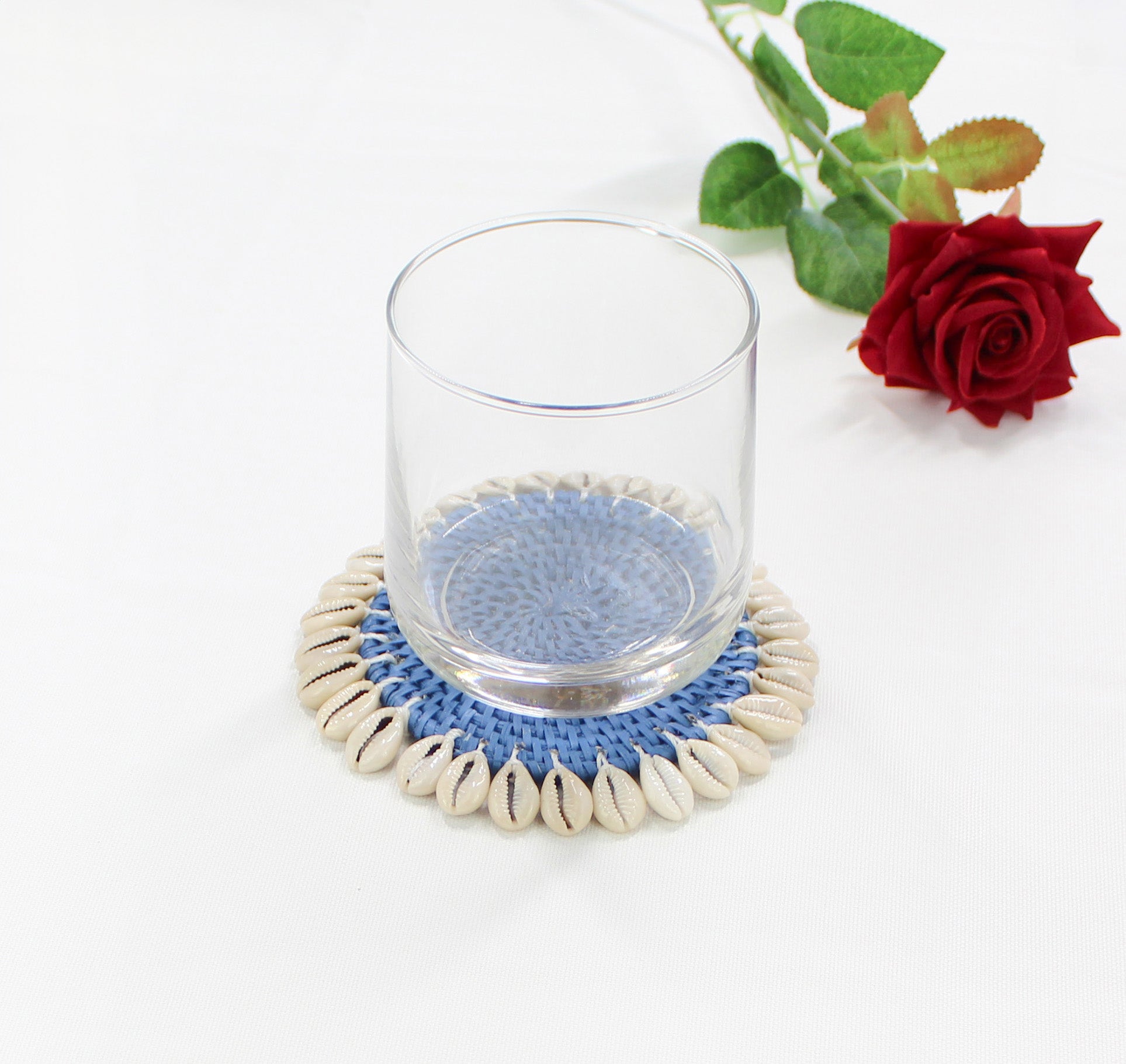 Dinning-Table-Setting-Luxury-High-Quality-Handmade-Sustainable-Blue-Rattan-Seashell-Coaster-10