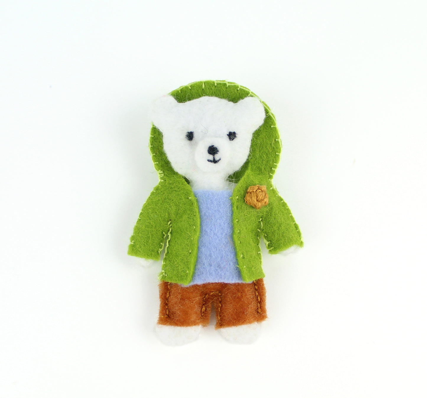 FeltBrooch-PolarBear-10-Bright