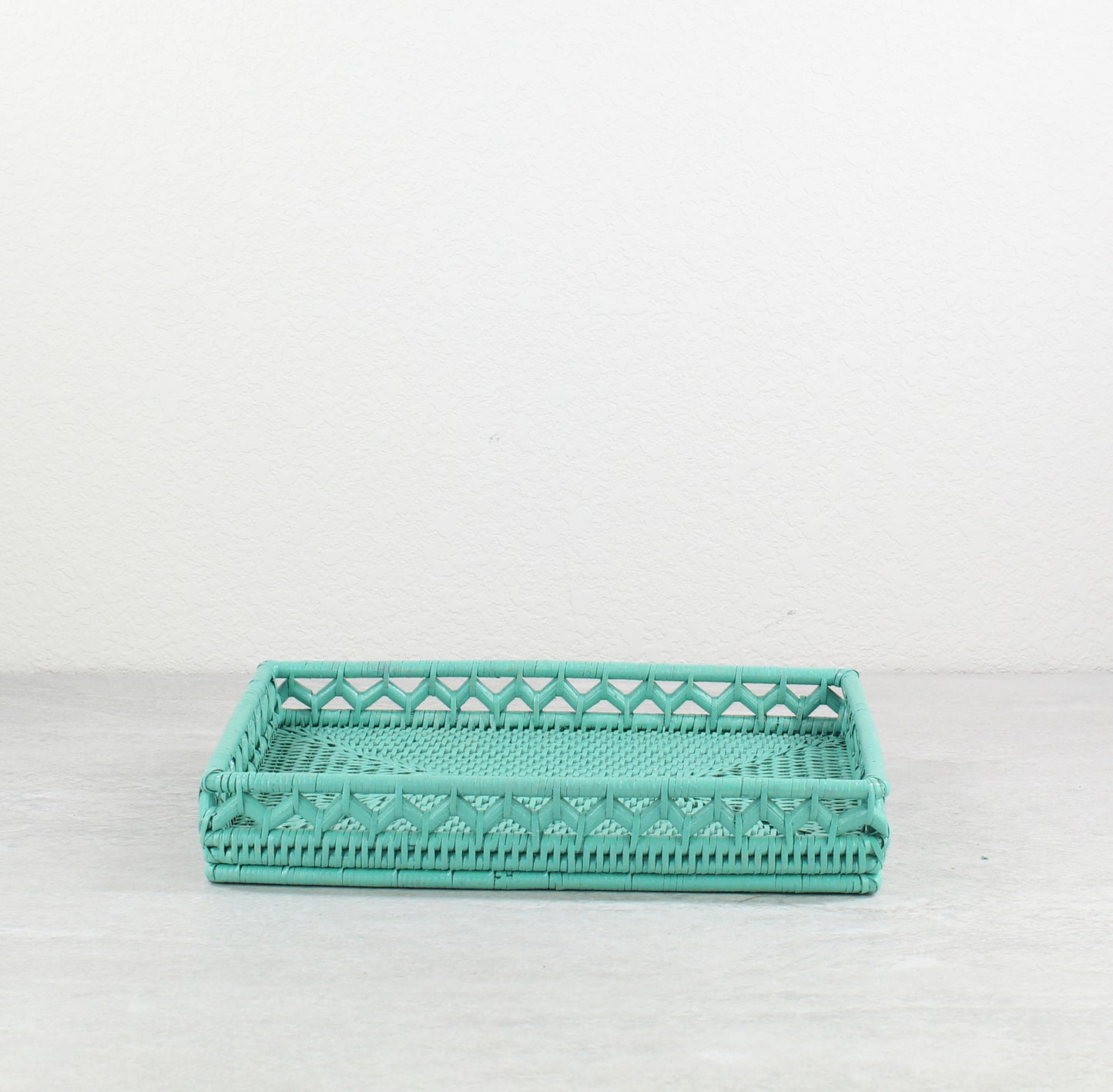 Geometric-Weave-Rattan-Tray-SustainableHome-Organizing-Small-SeaGlass-01