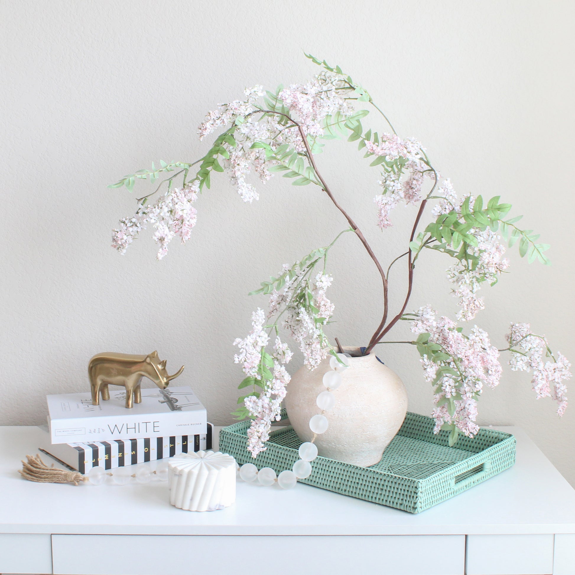 Eco_Handcraft_Medium-Rectangle_Rattan_Tray-Table_Setting-Sage_Leaf-01-use