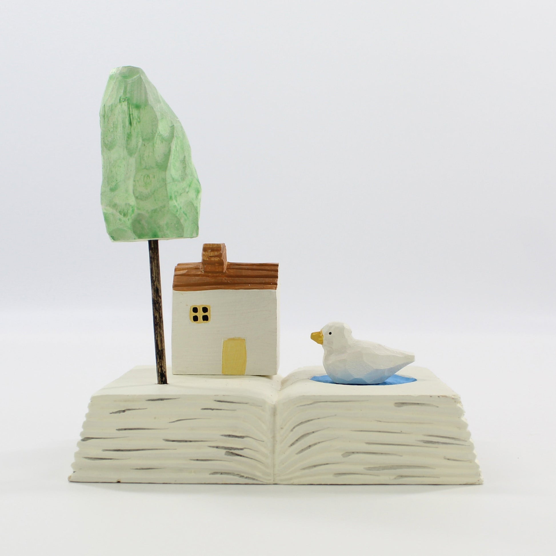 IMG_5390-MiniatureWoodenSculpture-House_Tree_andDuckonOpenBookDesign-02-use