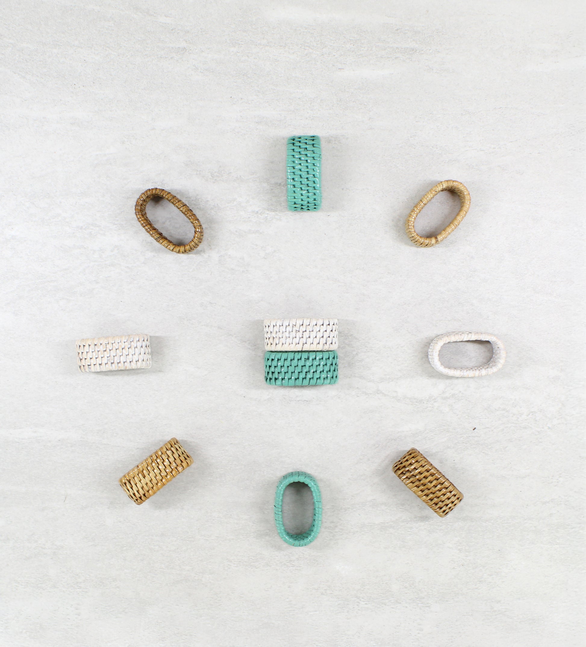 Rattan-Napkin-Rings-Sustainable-Luxury-Home-Decor-001