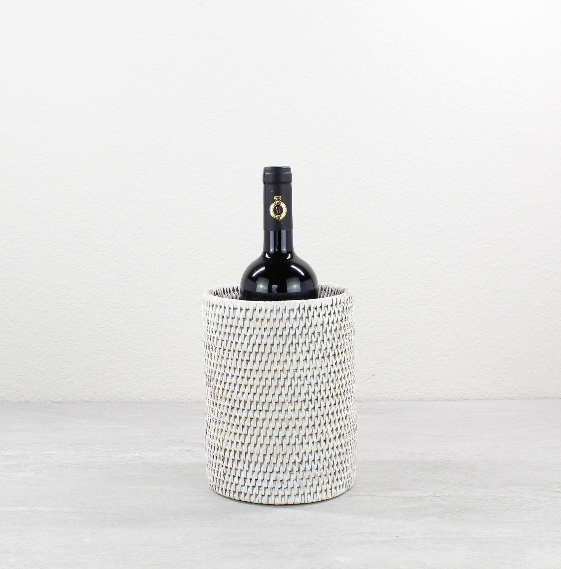 Rattan-Wine-Bottle-Holder-Sustainable-Luxury-Home-Organizing-Whitewash-02