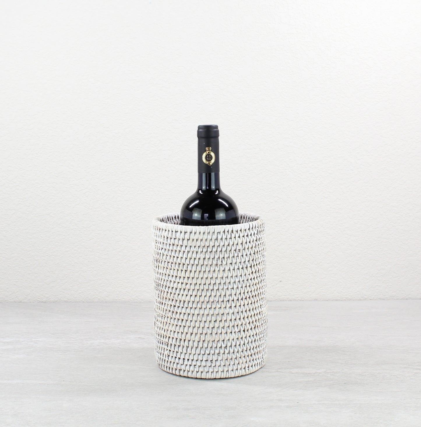 Rattan_Wine_Bottle_Holder-Sustainable_Luxury_Home_Organizing-Whitewash-03