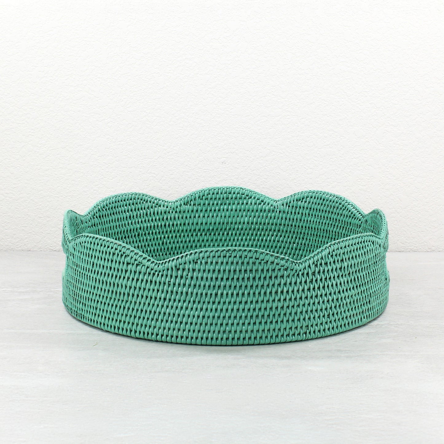 Round_Scalloped_Rattan_Tray-Sustainable_Home_Organizing-Large-Sea_Glass-005