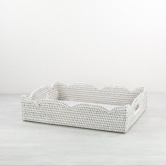 Scalloped-Lace-Tray-Close-Weaving-Medium-Whitewash-003