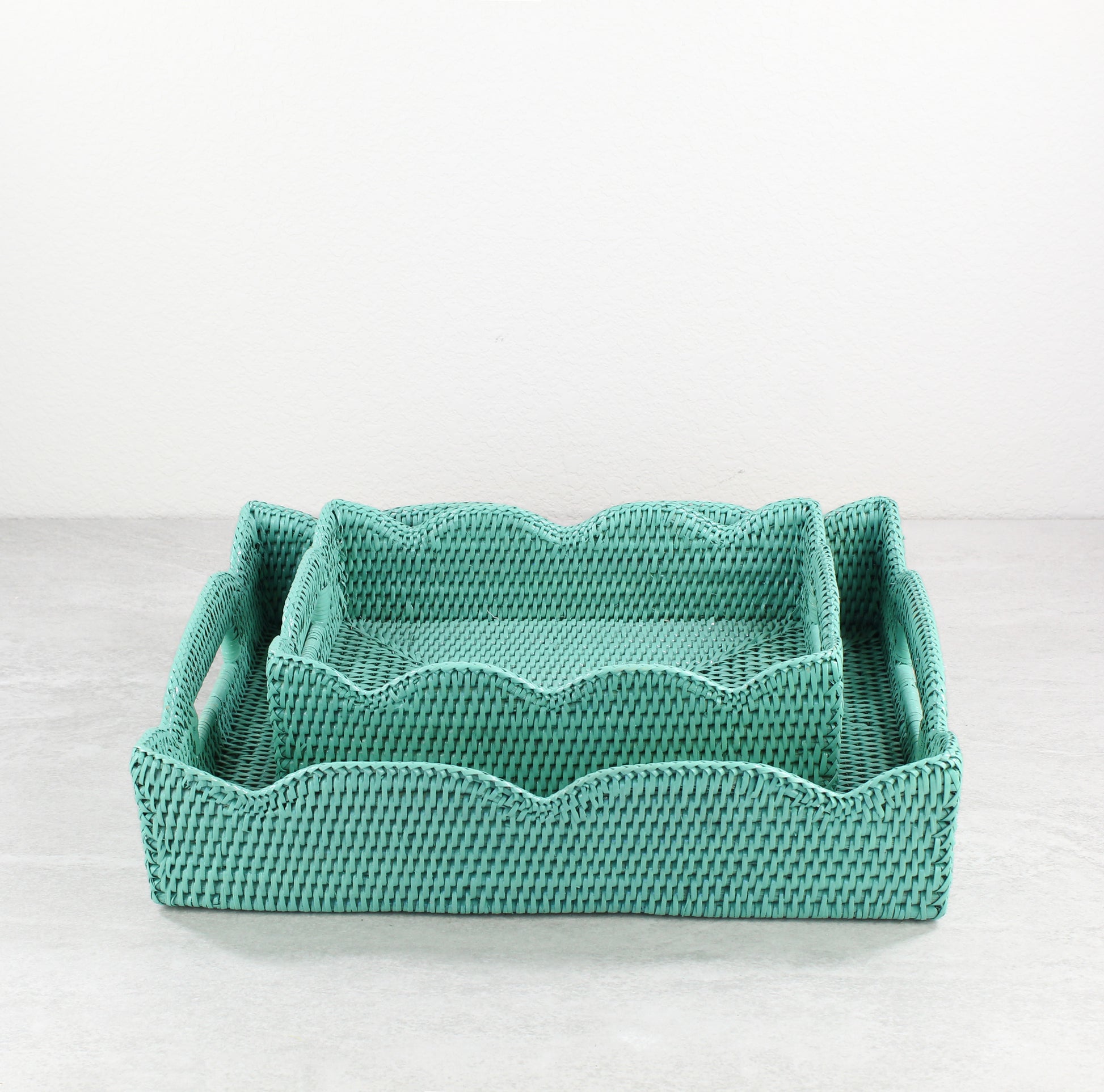 Scalloped-Lace_Tray-Close_Weaving-Small+Medium-turquoise-001