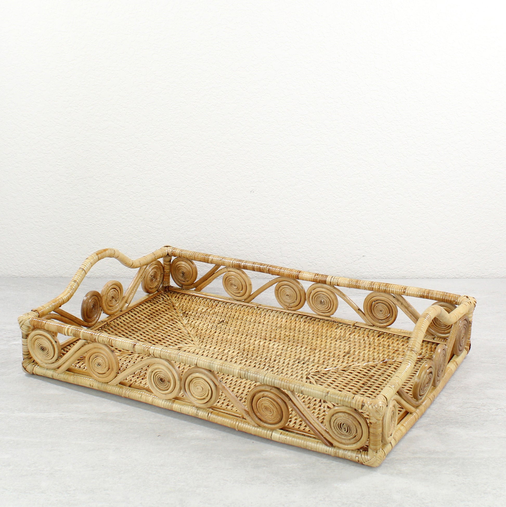 SwirlyTray-Rectangle-39.5cm-RattanBottom-LuxuryMid-centuryModern-Home-Organizing-Natural-001