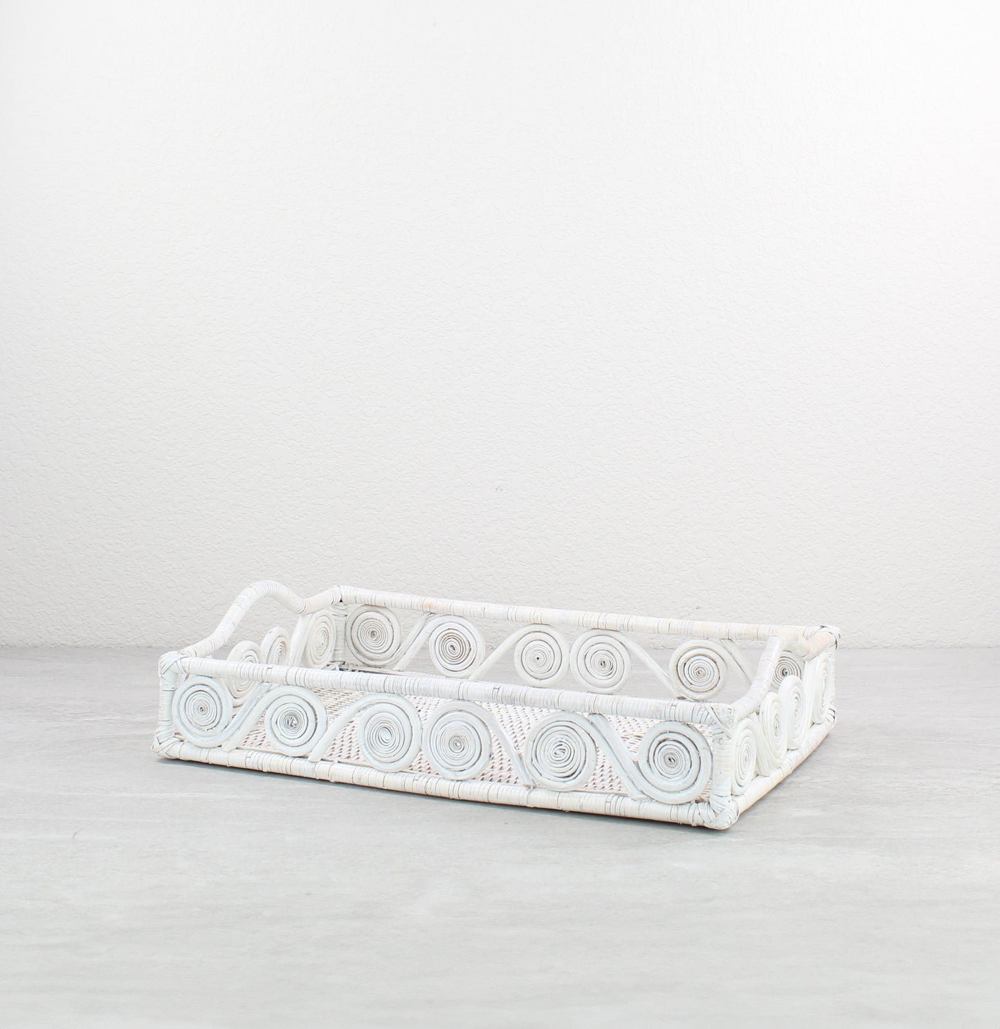 Swirly_Tray-Rectangle-39.5cm-Rattan_Bottom-Luxury_Mid-century_Modern_Home_Organizing-Whitewash-003