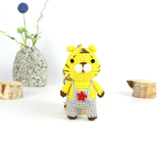 Tiger- Amigurumi-Crochet-Bag Charm-Key-Ring-01