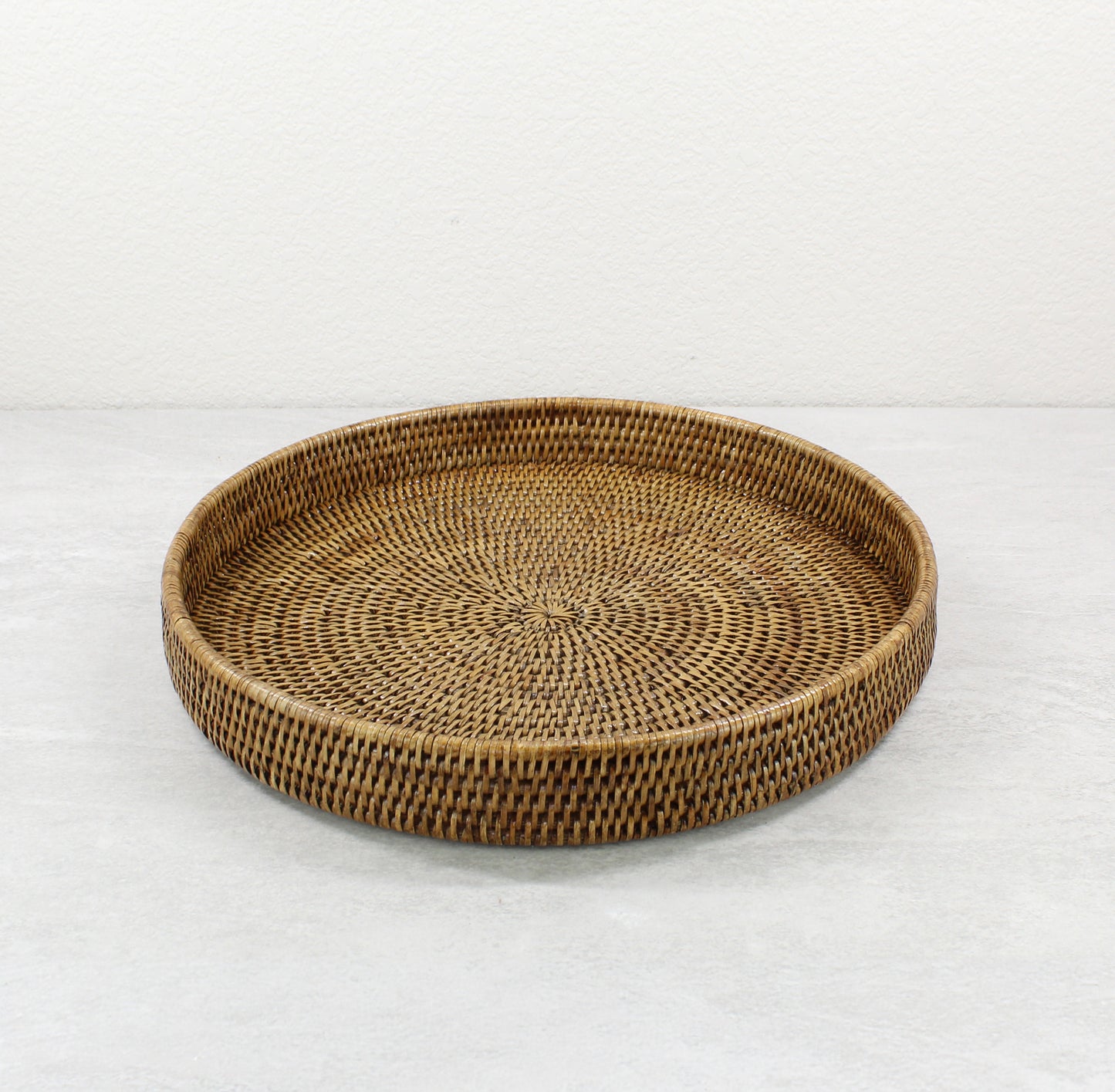 Tight-Woven-Round-Rattan-Tray-Sustainable-Home-Organizing-HoneyBrown-medium-005