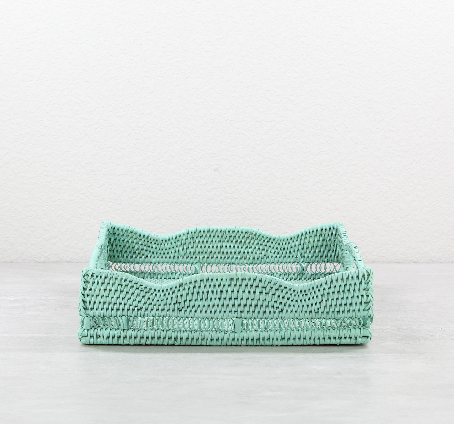 Weaved-Scalloped-Tray-Square-Small-Sustainable-Home-Organizing-Combination-017