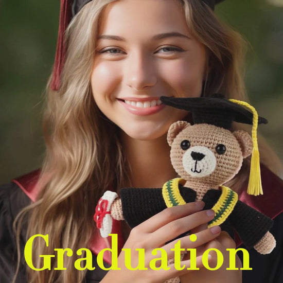 Graduation Joy meets Eco-Fashion-Graduation Bear