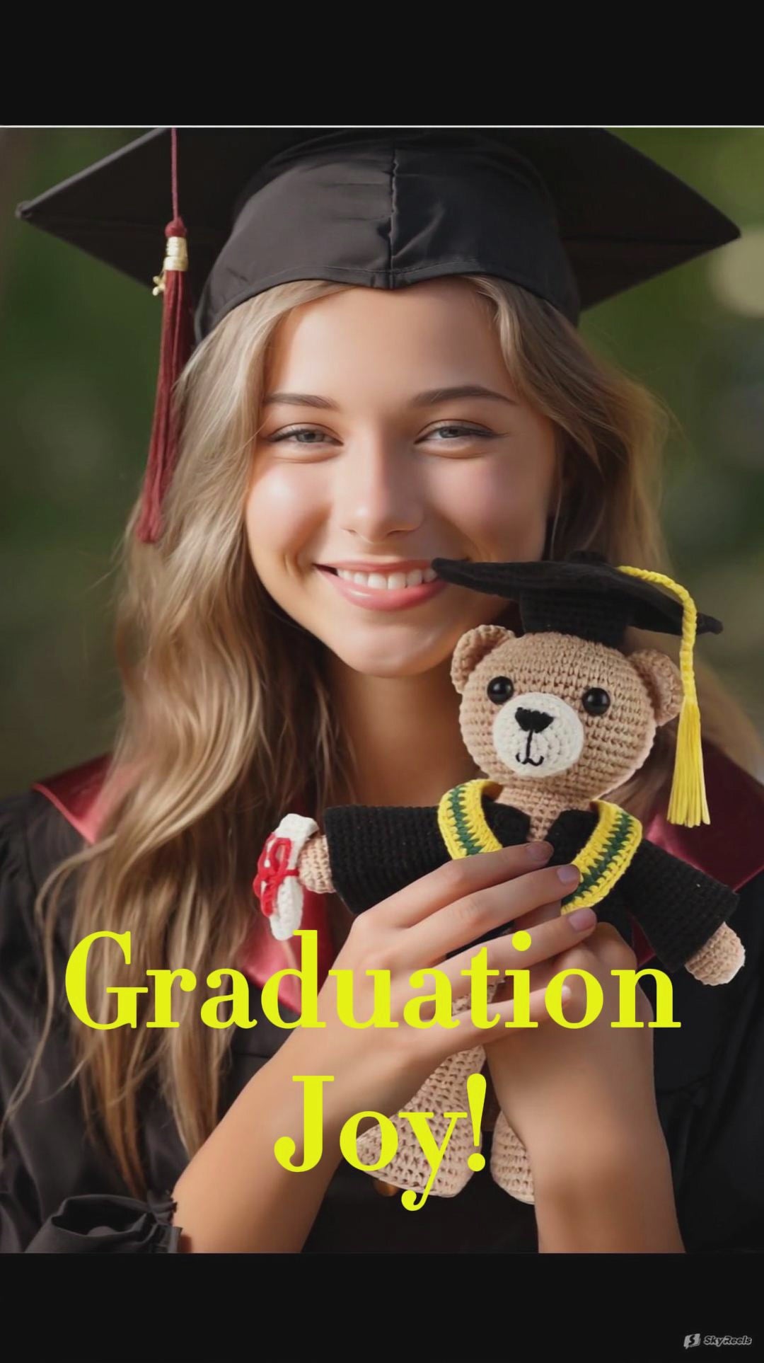 Graduation Joy meets Eco-Fashion-Graduation Bear