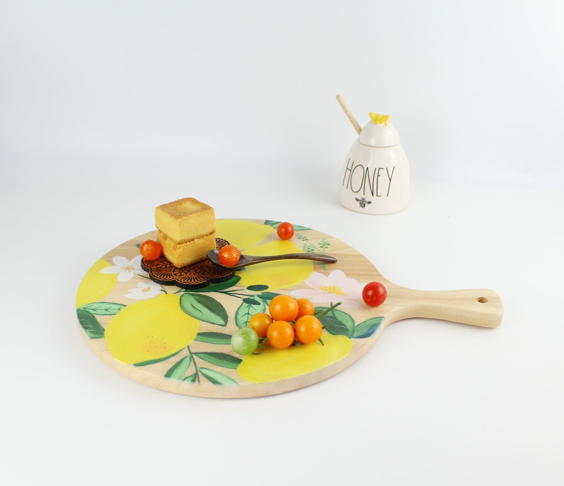 Jada Handcrafted Lemon Serving Board - Eco Handcraft store