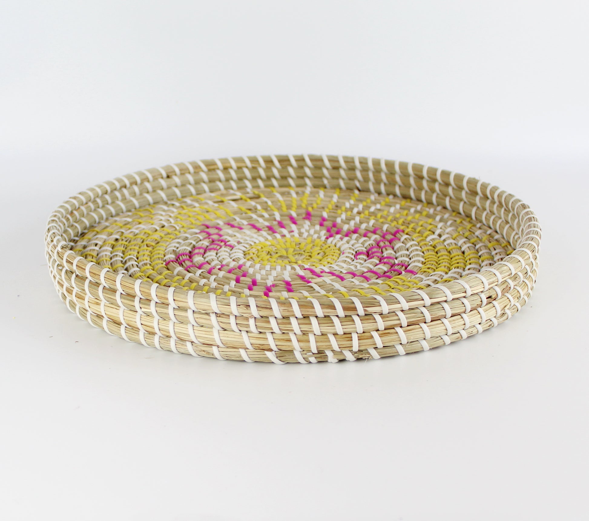 Natural Seagrass Woven Round Serving Tray - Eco Handcraft store