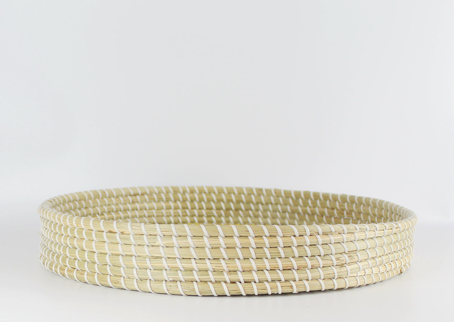 Natural Seagrass Woven Round Serving Tray - Eco Handcraft store