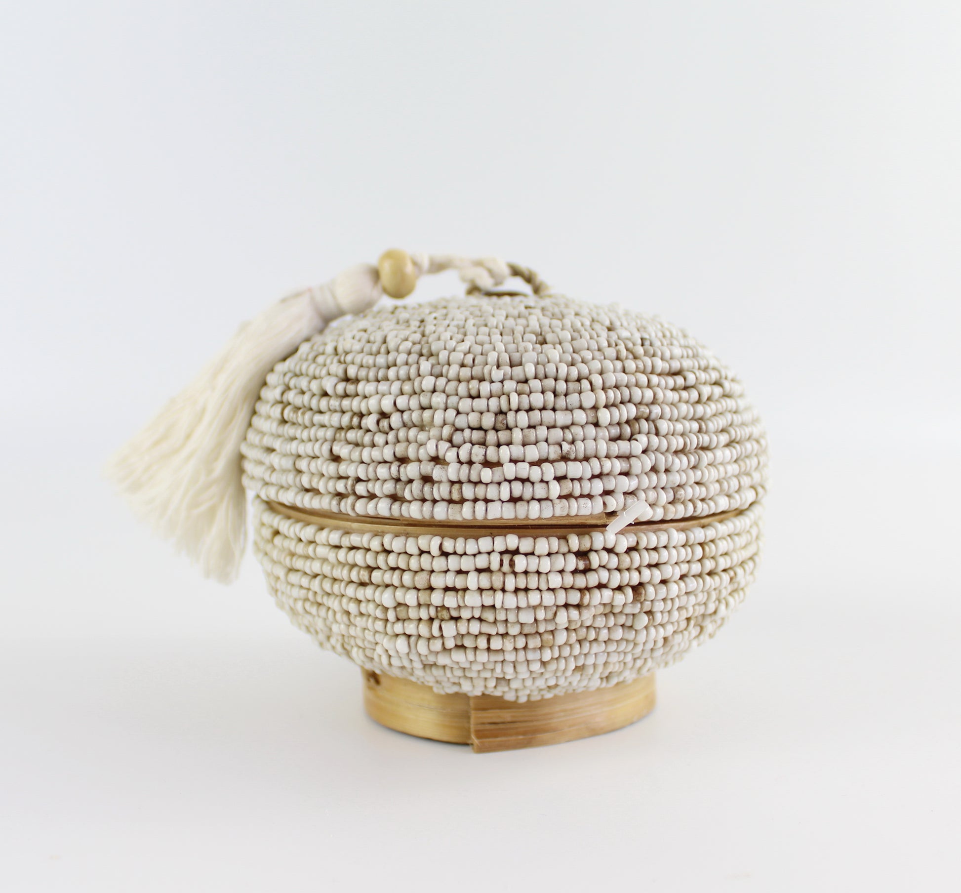 Round Cream Beaded Tassel Box - Eco Handcraft store