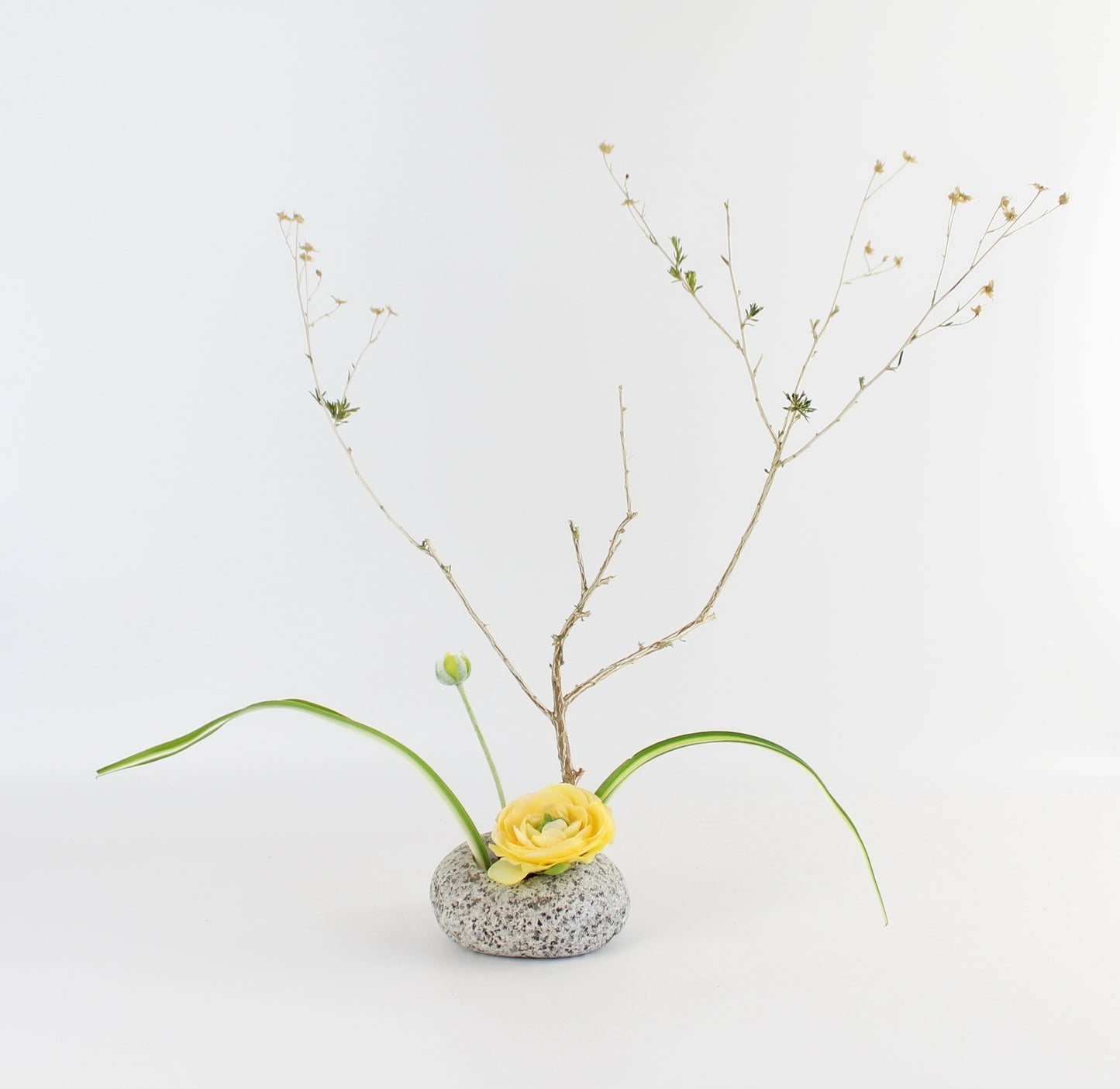 Beach Stone Ikebana Vase - Eco Handcraft store